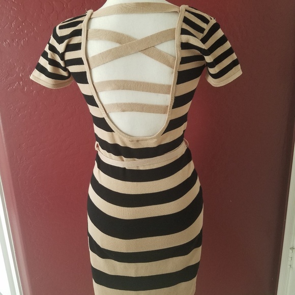 Derek Heart Dresses & Skirts - NEW Derek Heart Knit Dress Medium